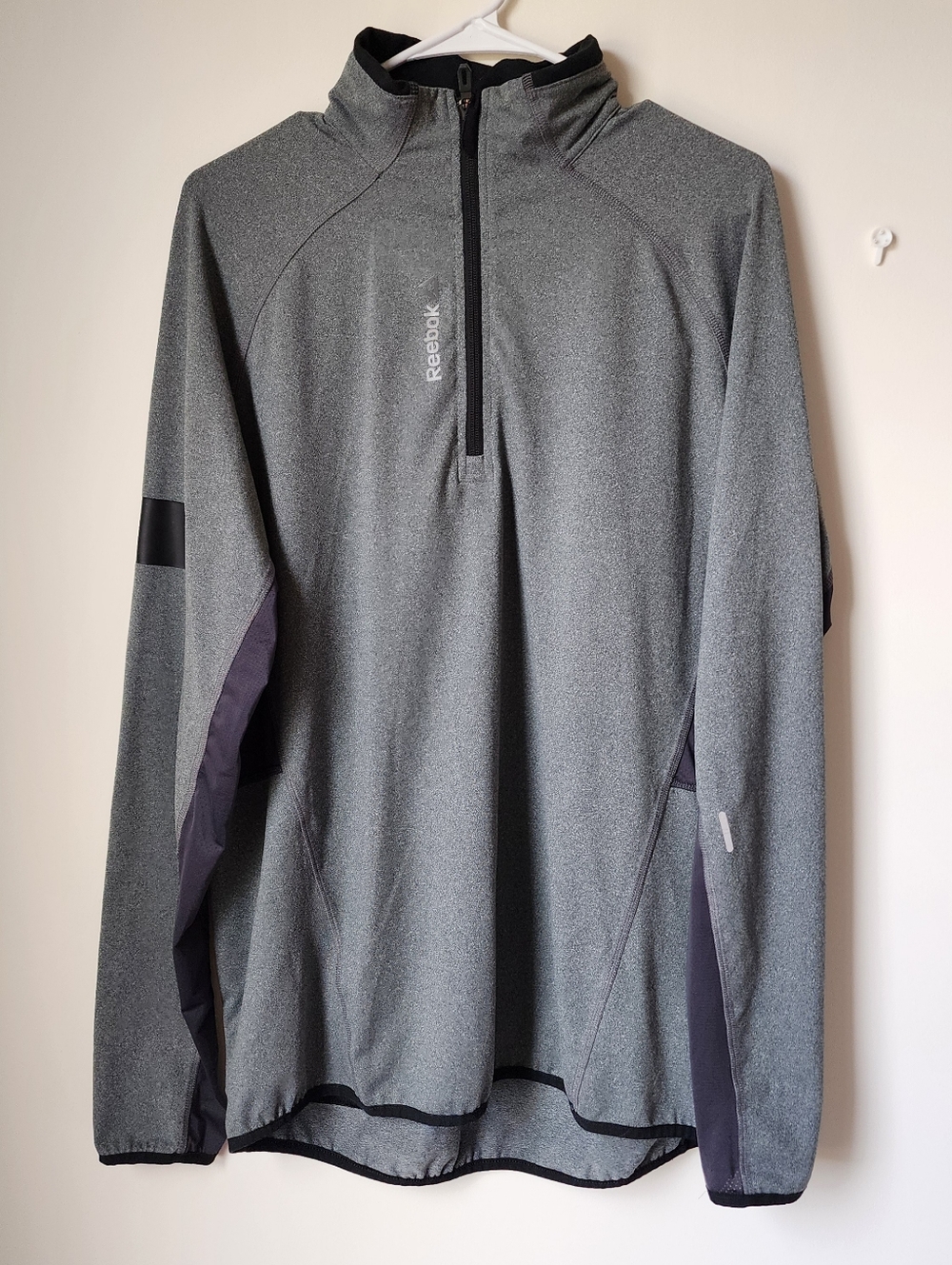 Pullover - Picture 2 of 10